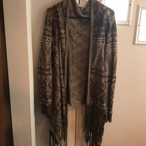 MAURICES CARDIGAN SWEATER! XL OLIVE & CREAM